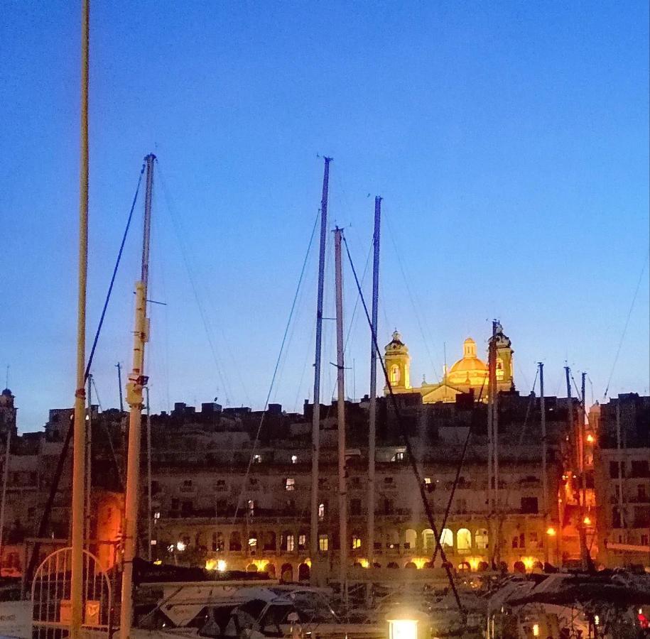 Modern Apt Kalkara Seafront! Extérieur photo