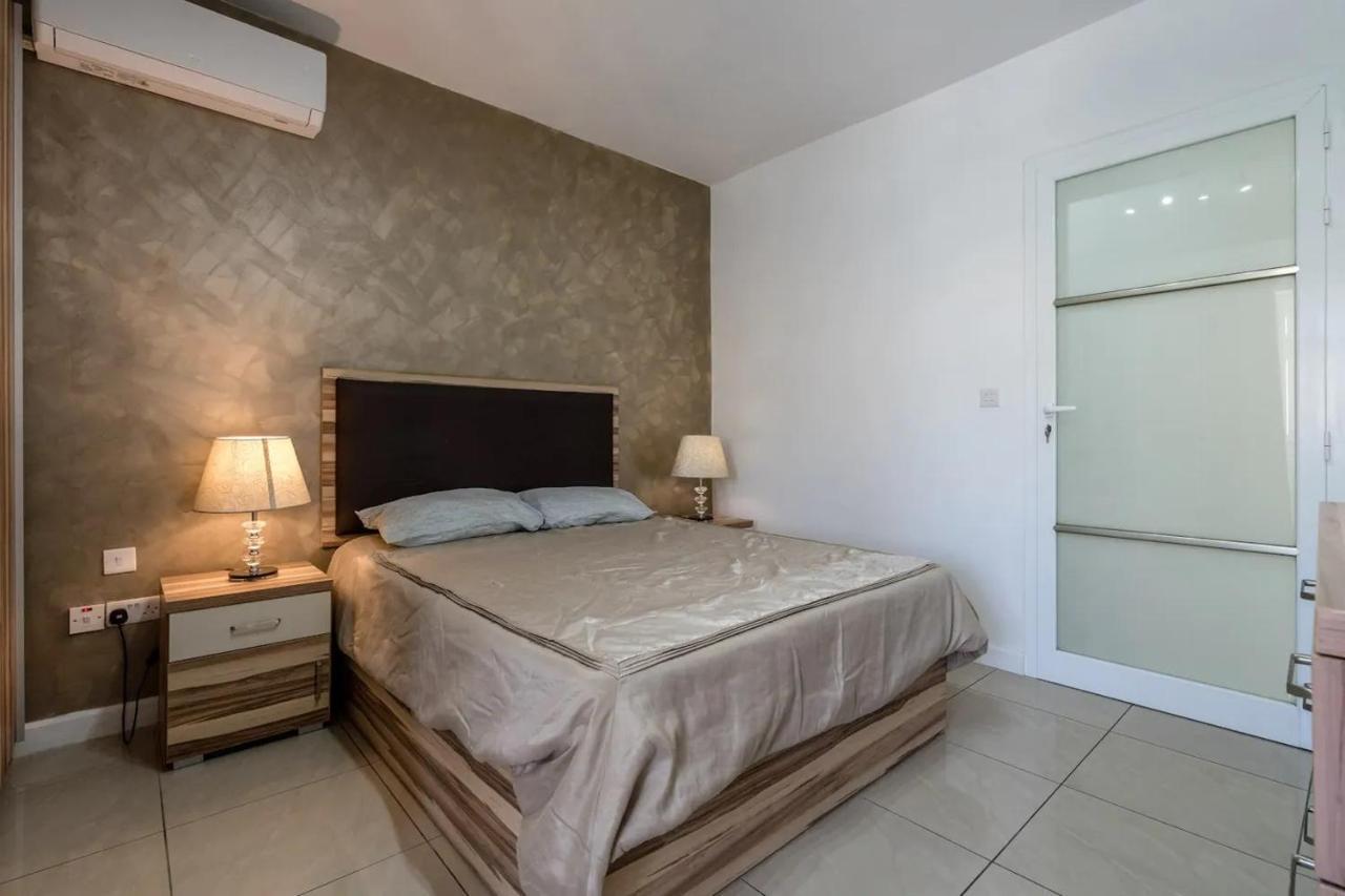Modern Apt Kalkara Seafront! Extérieur photo