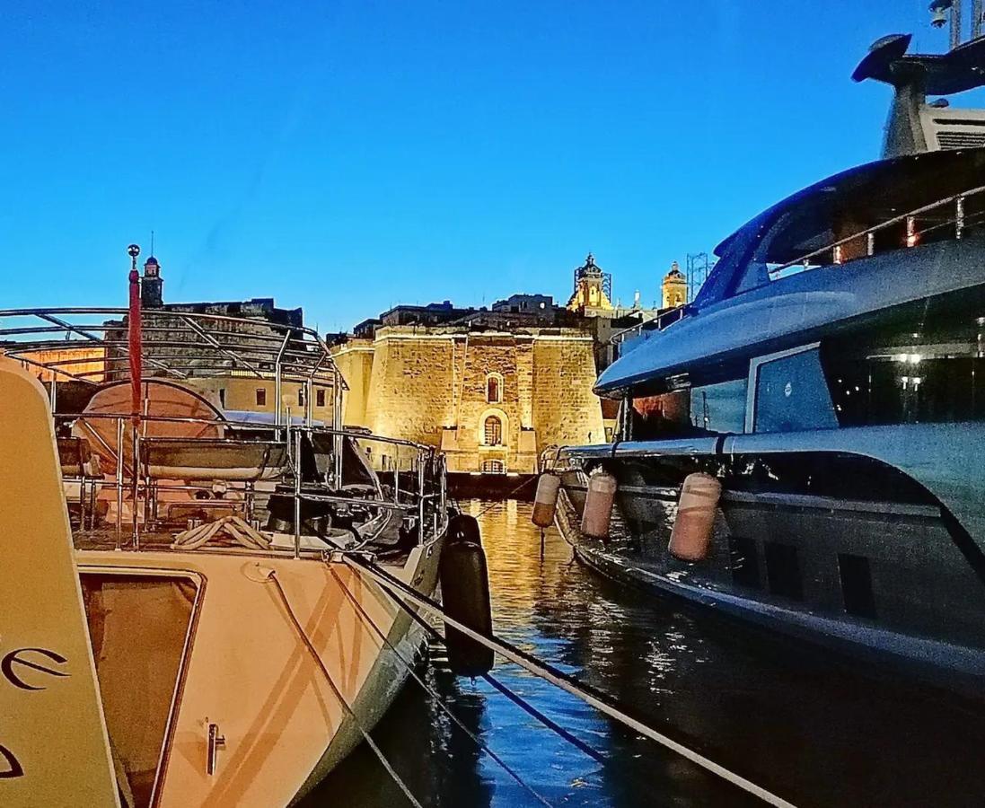 Modern Apt Kalkara Seafront! Extérieur photo