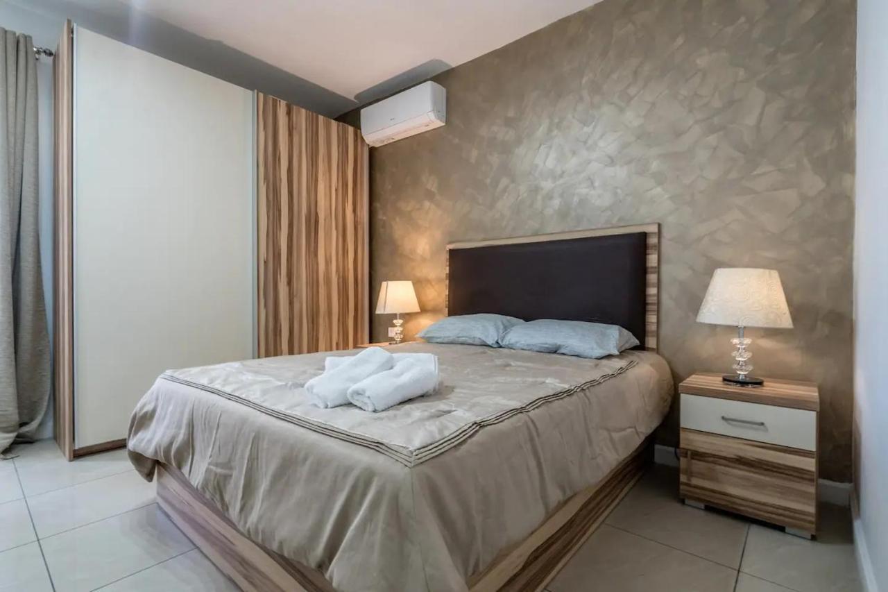 Modern Apt Kalkara Seafront! Extérieur photo